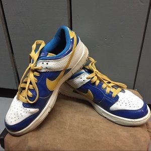 Nike ID Sneakers Women’s 8.5 / Men’s 6.5